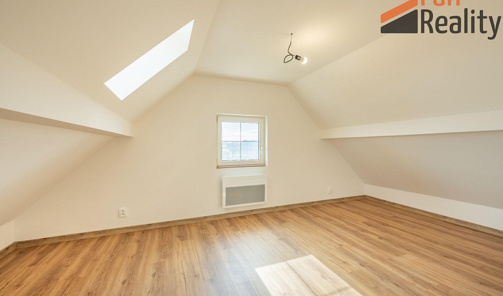 Prodej bytu 2+kk 45 m², Praha – náhled fotky 2