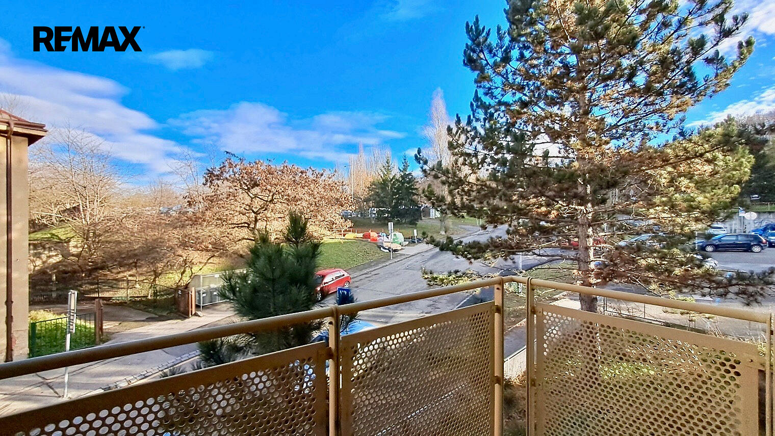 Pronájem bytu 2+kk 69 m² – fotografie 2
