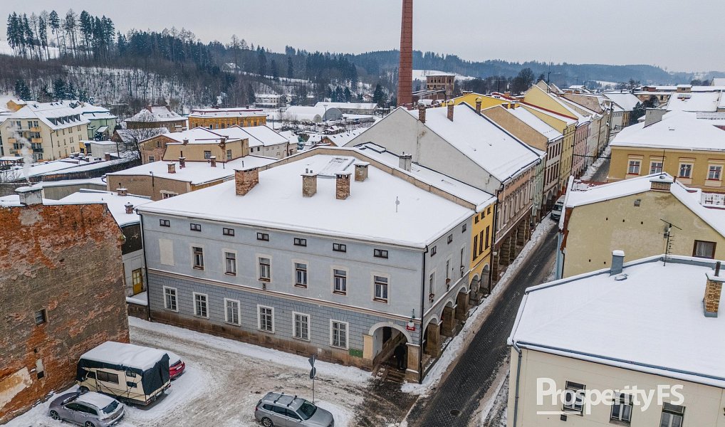 Prodej bytu 3+1 67 m², Hostinné – náhled fotky 12