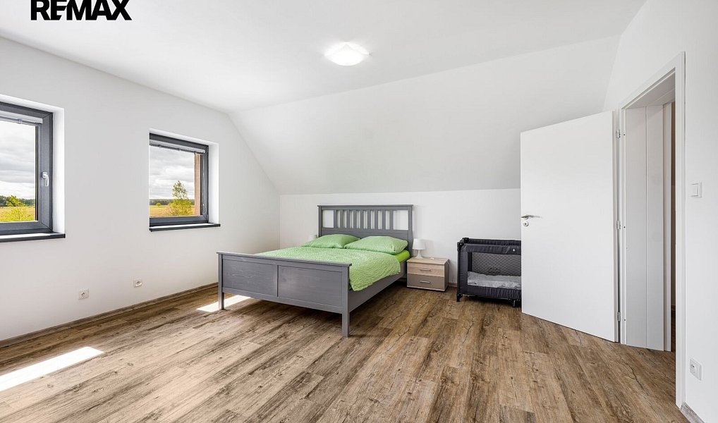 Prodej domu 196 m² s pozemkem 511 m², Třeboň – náhled fotky 29