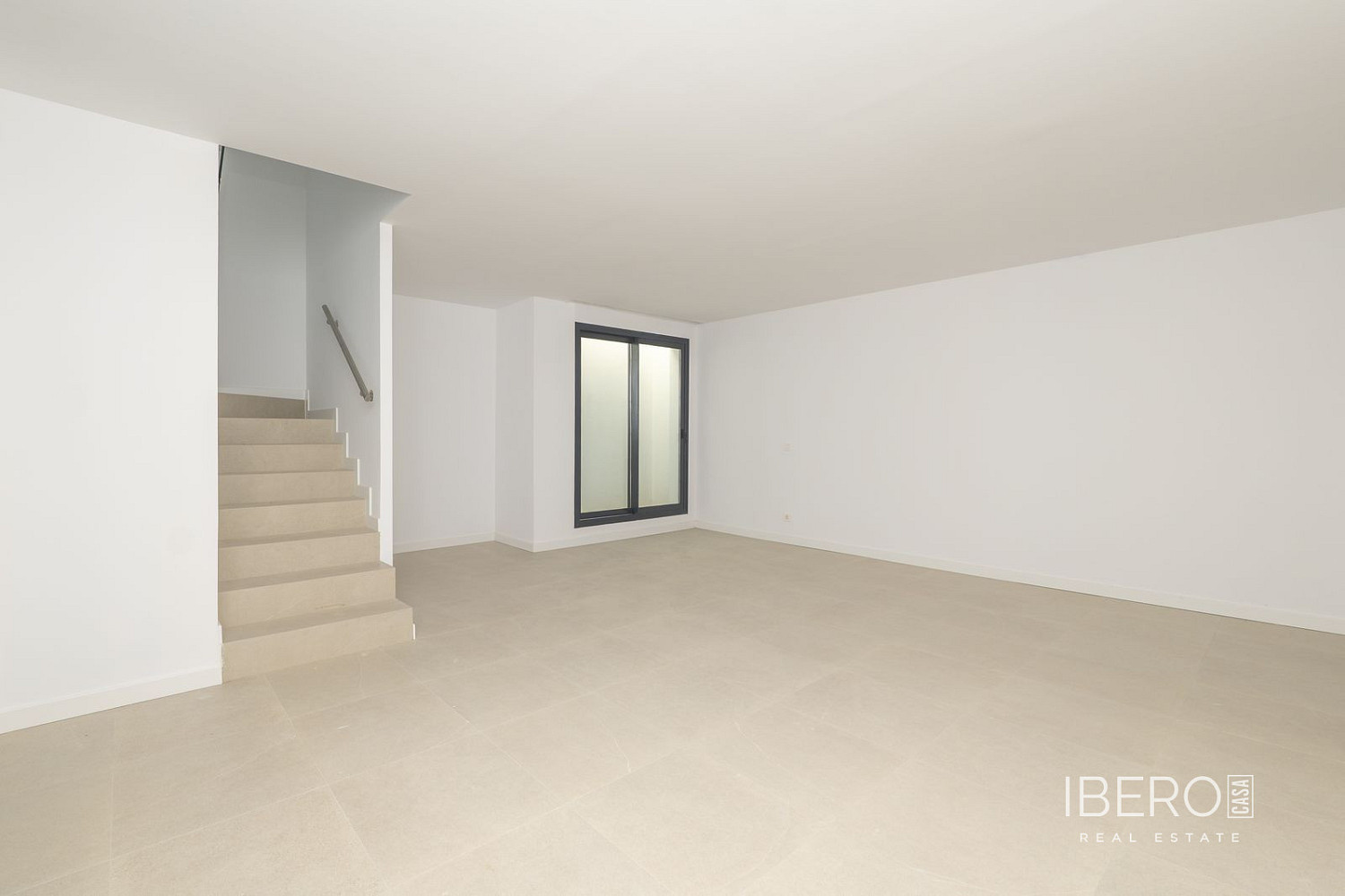 Prodej domu 174 m² s pozemkem 11 m² - Widok 6