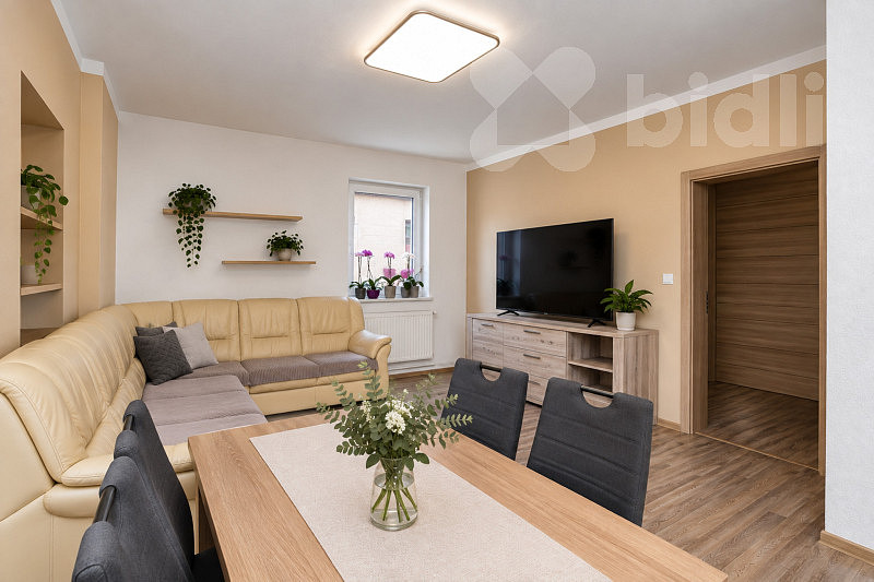 Prodej domu 240 m² s pozemkem 2 125 m² – fotografie 5