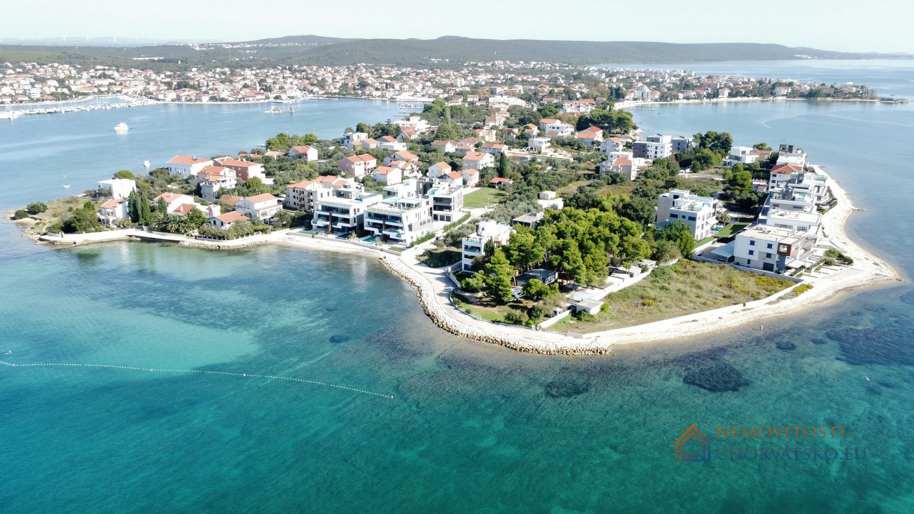 Telek, 2178 m²