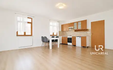 Pronájem bytu 3+kk 96 m²