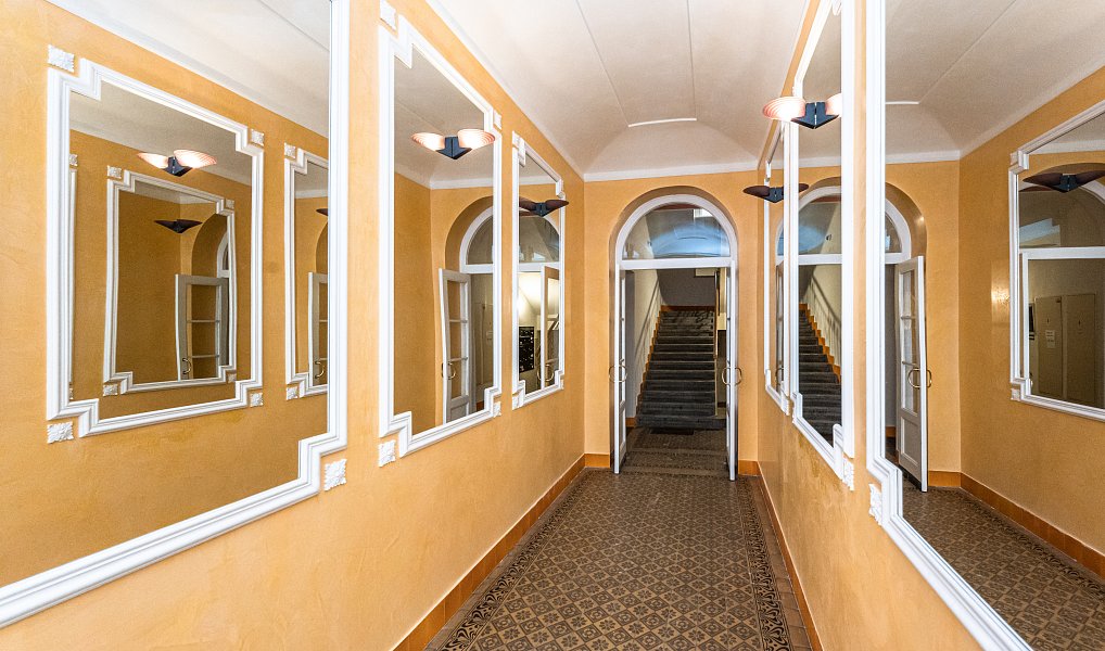 Prodej bytu 2+kk 45 m², Praha – náhled fotky 12