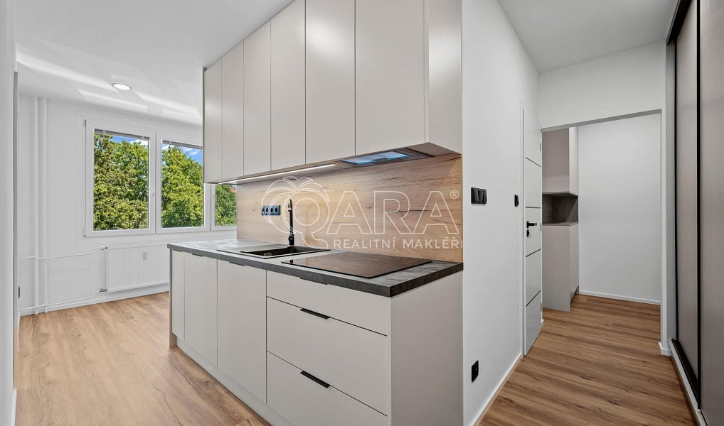 Prodej bytu 2+1 43 m², Strakonice – náhled fotky 2