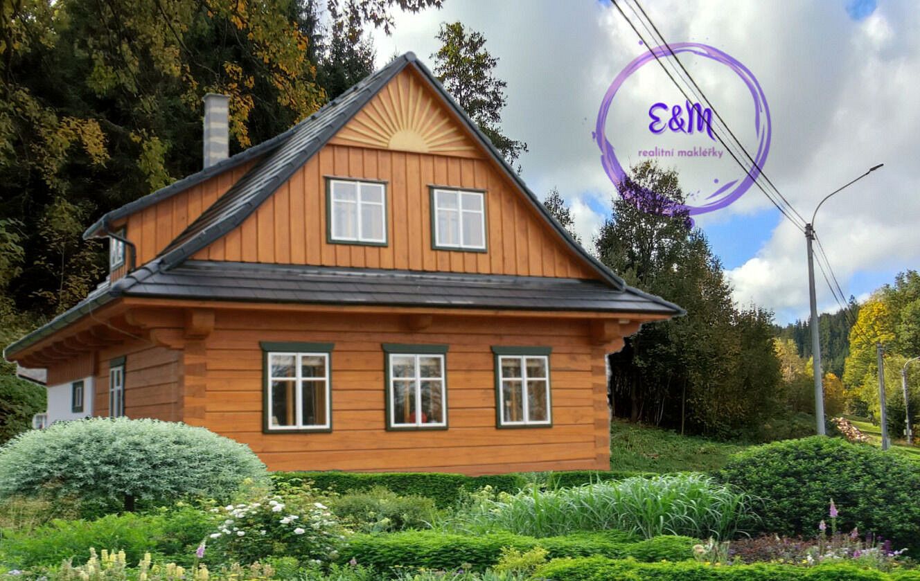 Prodej stavebního pozemku 1 374 m²
