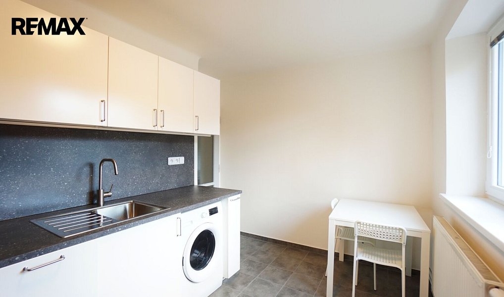 Pronájem bytu 2+1 60 m², Praha – náhled fotky 8