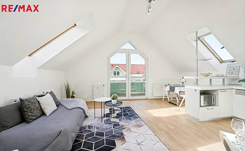 Prodej bytu 3+kk 64 m², Žiželická, Praha 9 - Újezd nad Lesy