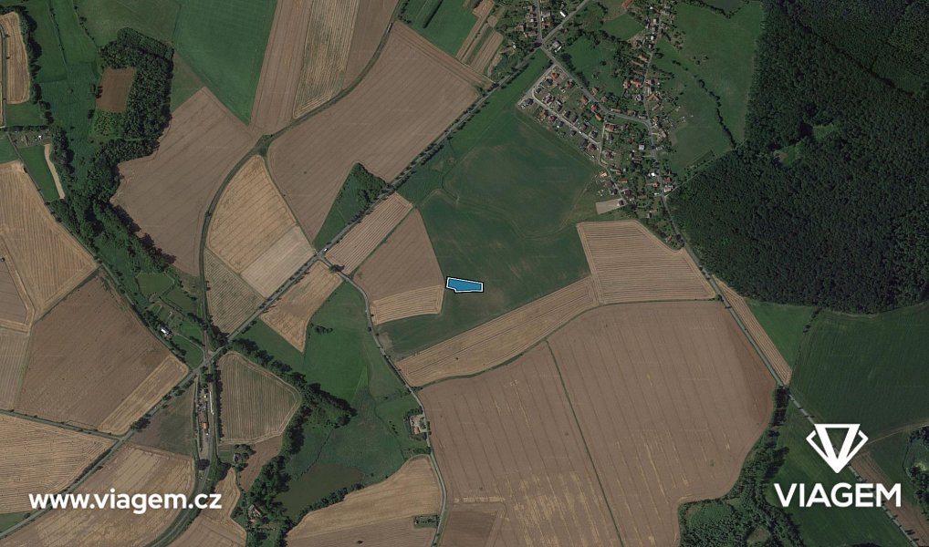 Prodej pole 666 m², Jičíněves – náhled fotky 3