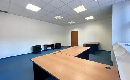 Pronájem kanceláře 67 m², Na Moráni, Praha 2 - Nové Město