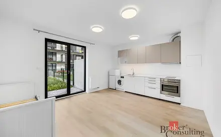 Pronájem bytu 1+kk 28 m²