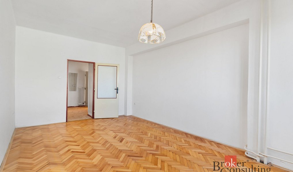 Prodej bytu 3+1 88 m², Liberec – náhled fotky 12