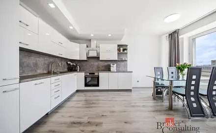 Prodej bytu 3+kk 103 m², Jana Masaryka, Hradec Králové - Nový Hradec Králové