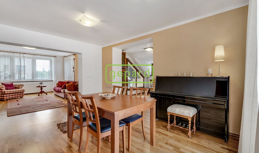 Prodej domu 353 m² s pozemkem 496 m², Přelouč – náhled fotky 24