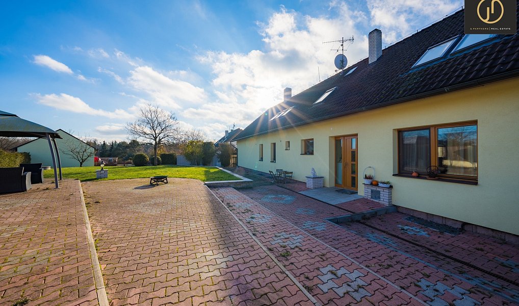 Prodej domu 535 m² s pozemkem 3 420 m², Sýkořice – náhled fotky 18
