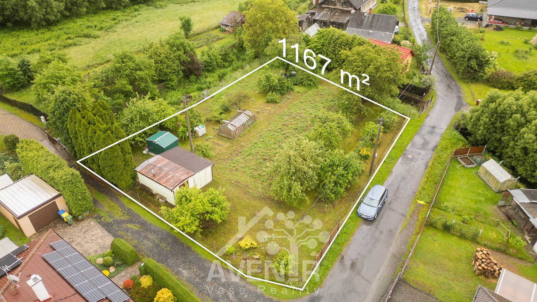 Prodej stavebního pozemku 1 167 m² – fotografie 2