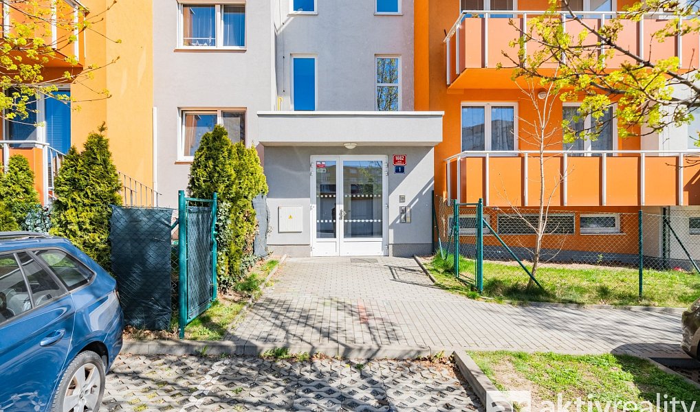 Prodej bytu 3+kk 71 m², Praha – náhled fotky 28