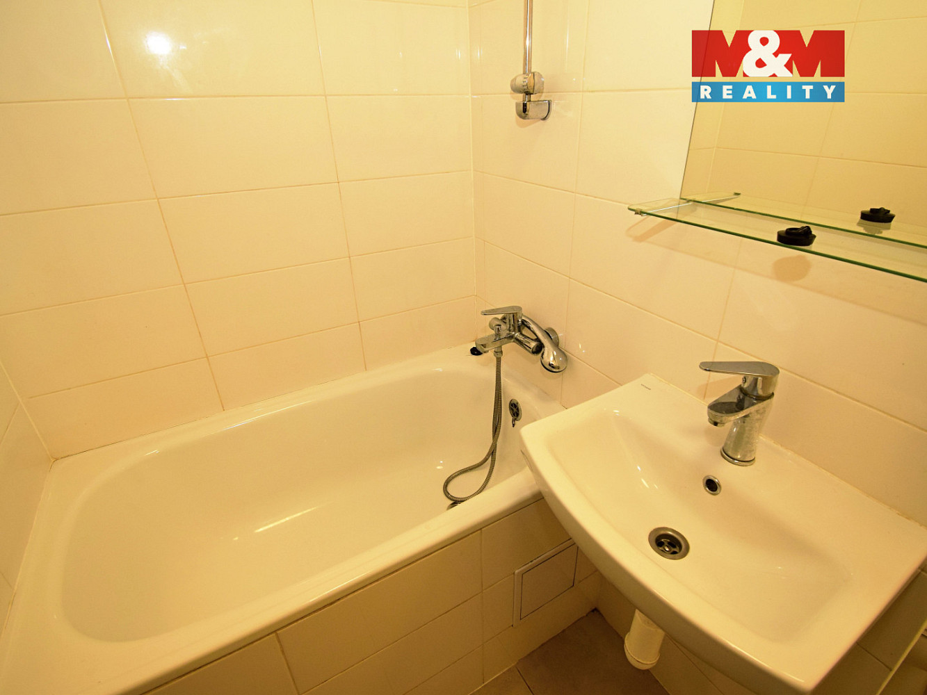 Prodej bytu 1+kk, 29 m2, Ostrava, ul. U Parku | Reality.iDNES.cz