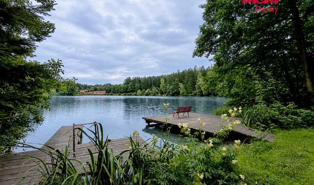 Prodej chaty/chalupy 777 m² s pozemkem 26 284 m², Pojbuky – náhled fotky 2