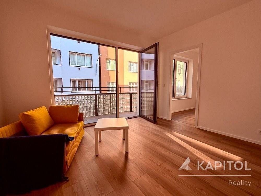 Pronájem bytu 2+kk 46 m² – fotografie 4