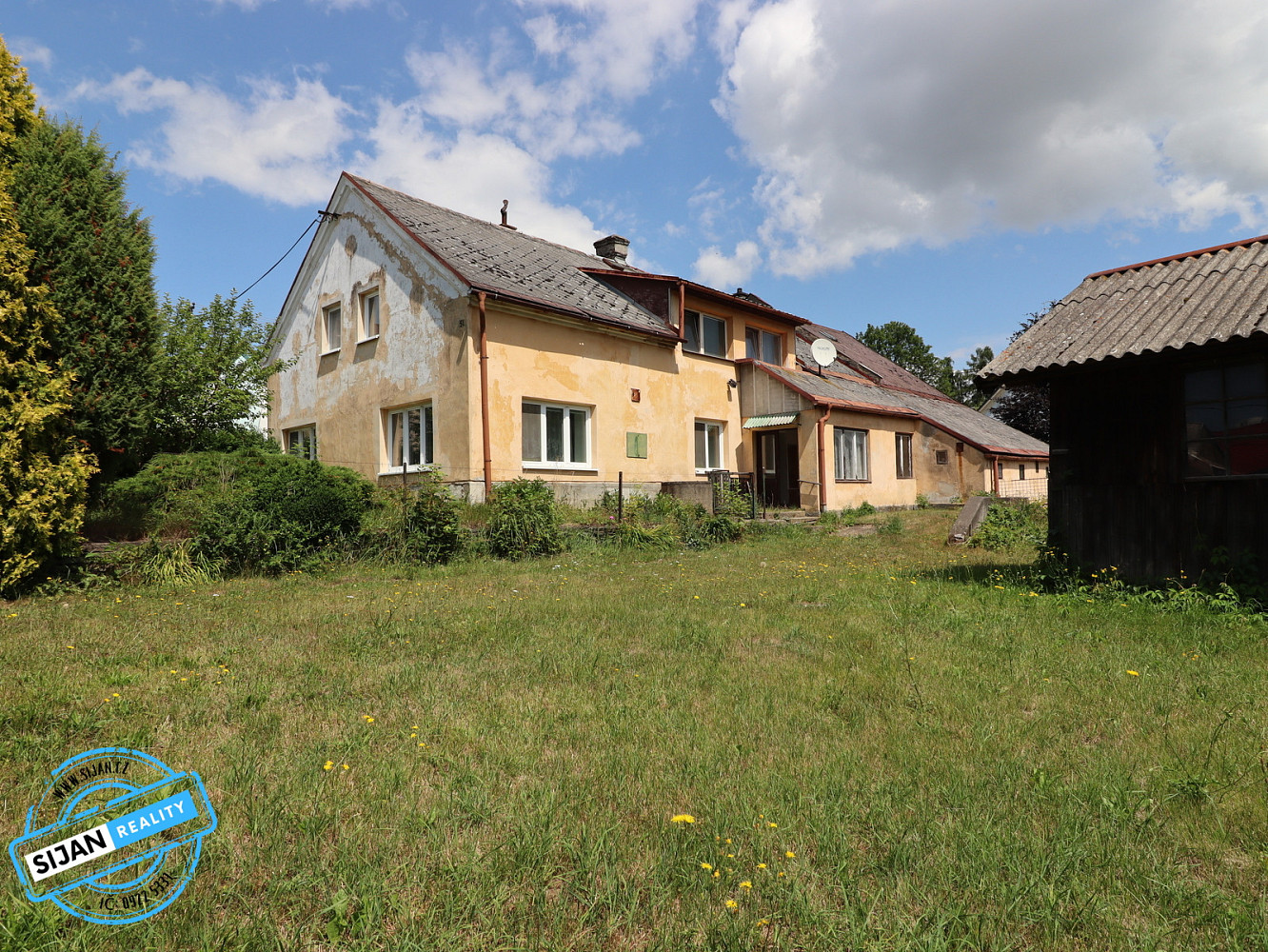 Prodej domu 205 m² s pozemkem 2 064 m² – fotografie 2