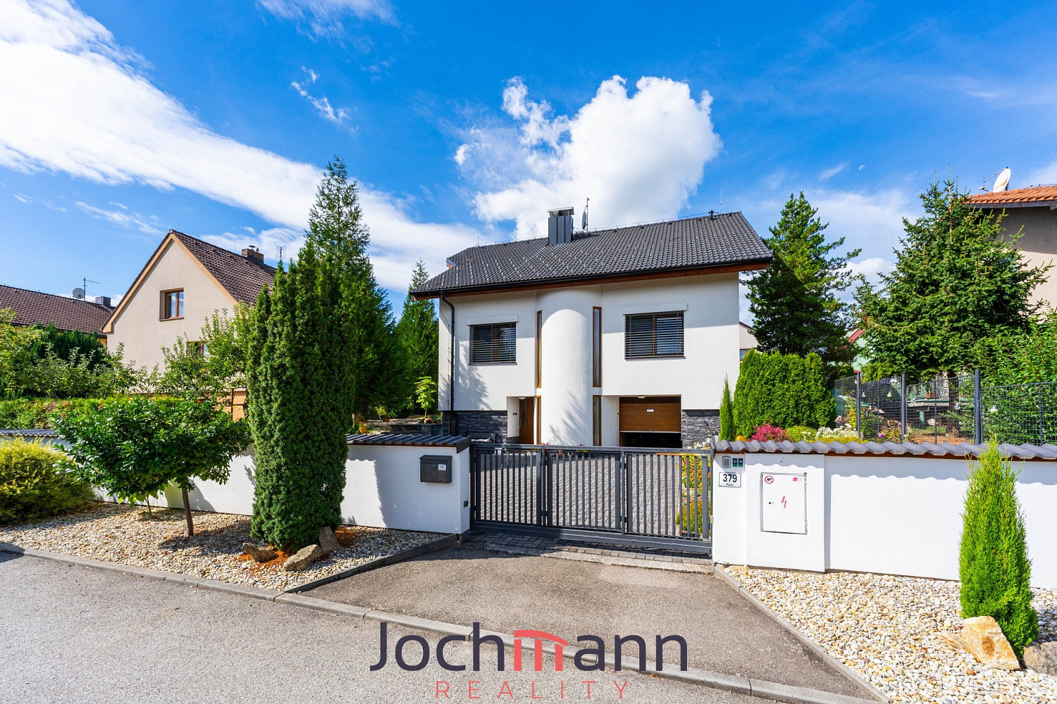 Prodej domu 234 m² s pozemkem 747 m²