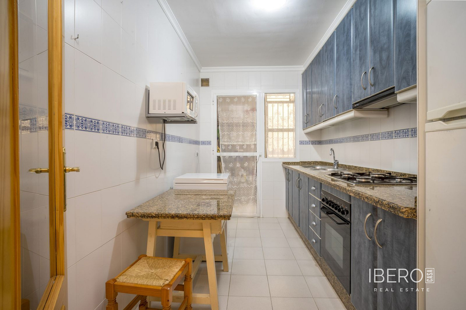 Piso 4+kk – Estepona, Barriada Islas Canarias - Más