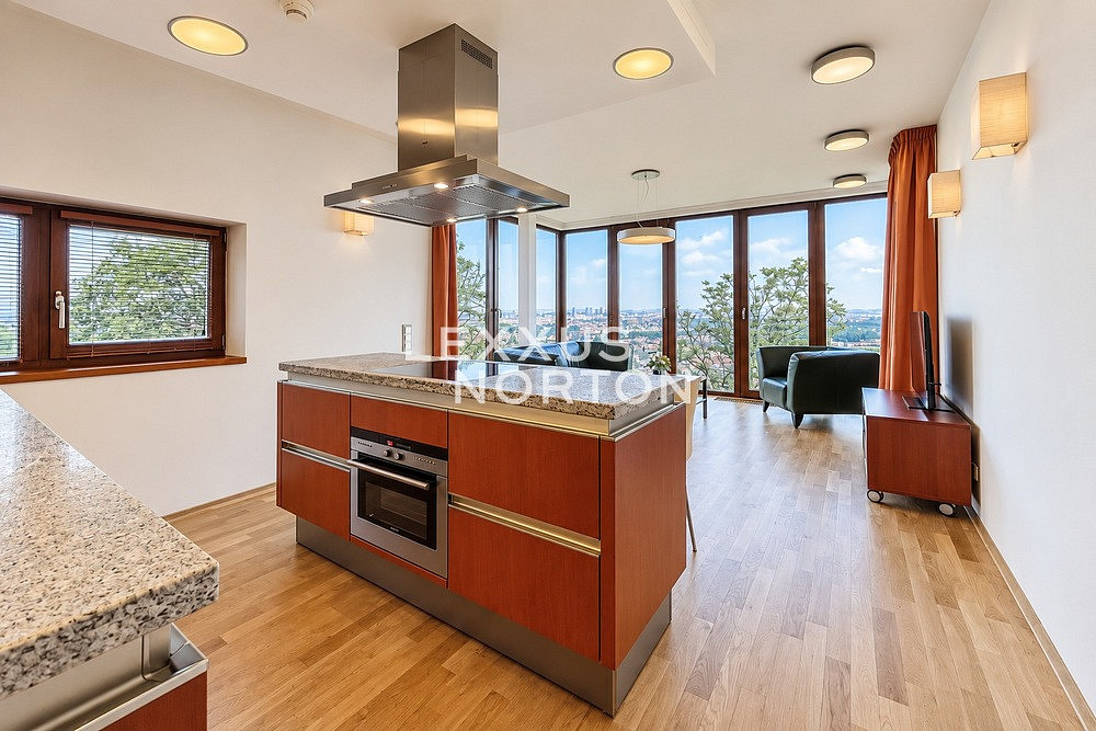 Pronájem bytu 2+kk 60 m² – fotografie 2