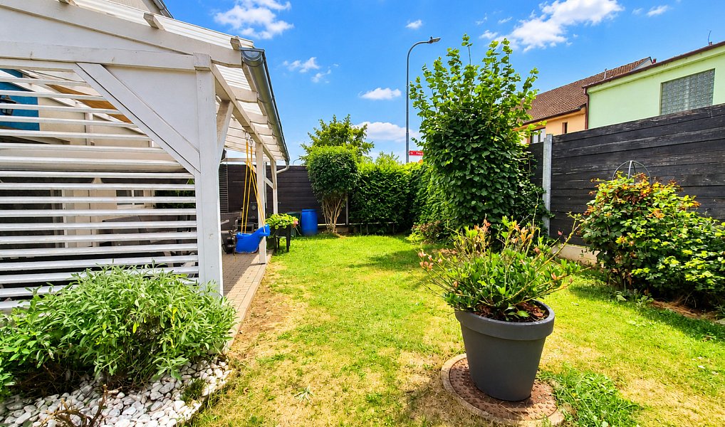 Pronájem bytu 3+kk 74 m², Rosice – náhled fotky 28