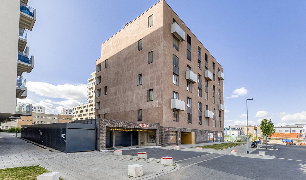 Prodej bytu 4+kk 103 m², Praha – náhled fotky 14