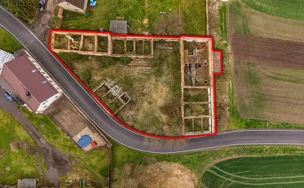 Prodej stavebního pozemku 1 921 m², Veliká Ves, okres Chomutov
