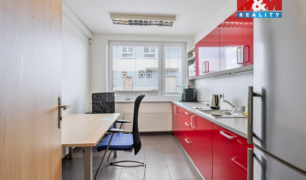 Pronájem kanceláře 30 m², Buštěhrad – náhled fotky 7