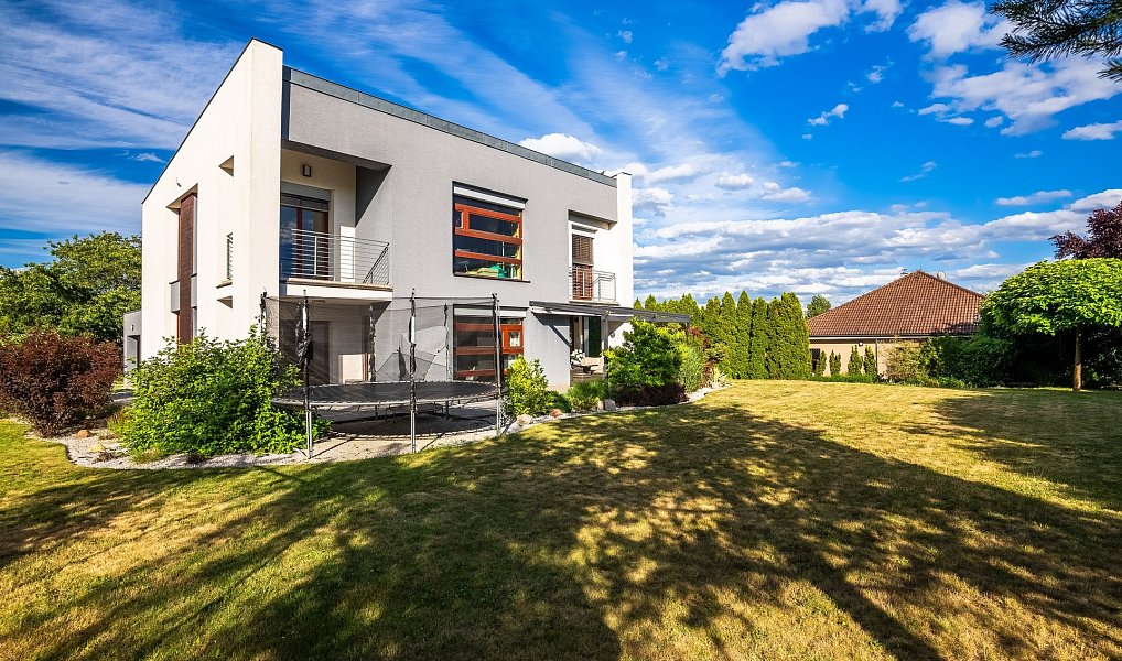 Prodej domu 246 m² s pozemkem 1 270 m², Beroun – náhled fotky 5