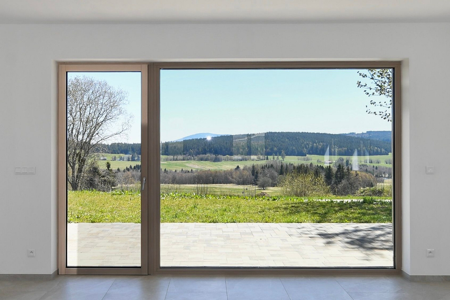 Prodej domu 310 m² s pozemkem 1 687 m² – fotografie 3