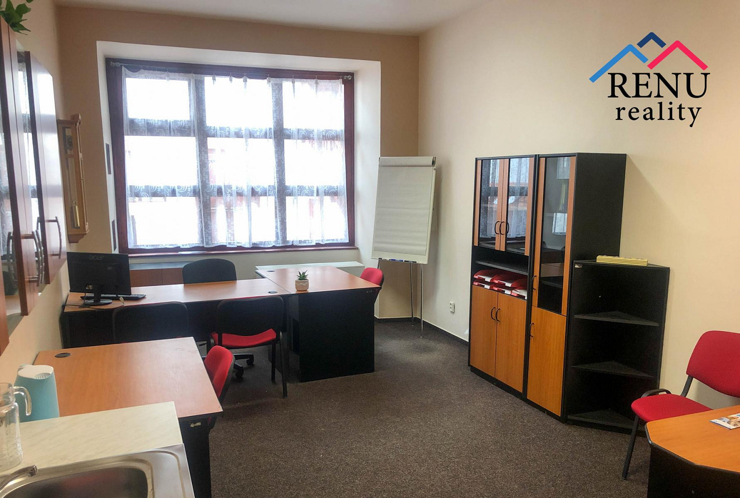 Pronájem kanceláře 31 m² — photo 2