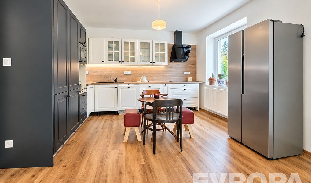 Pronájem bytu 3+kk 110 m², Tuchoměřice – náhled fotky 3