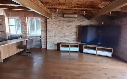 Pronájem bytu 4+1 130 m², U Černé věže, České Budějovice - České Budějovice 1