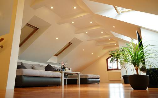 Prodej domu 240 m² s pozemkem 683 m², Sluneční, Desná - Desná I, okres Jablonec nad Nisou