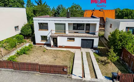 Prodej domu 180 m² s pozemkem 466 m², Budovatelů, Chvaletice, okres Pardubice
