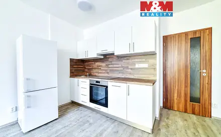Pronájem bytu 1+kk 30 m², Národní, Františkovy Lázně, okres Cheb