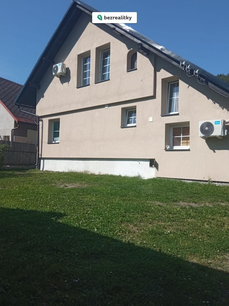 Prodej domu 193 m² s pozemkem 538 m² — photo 2