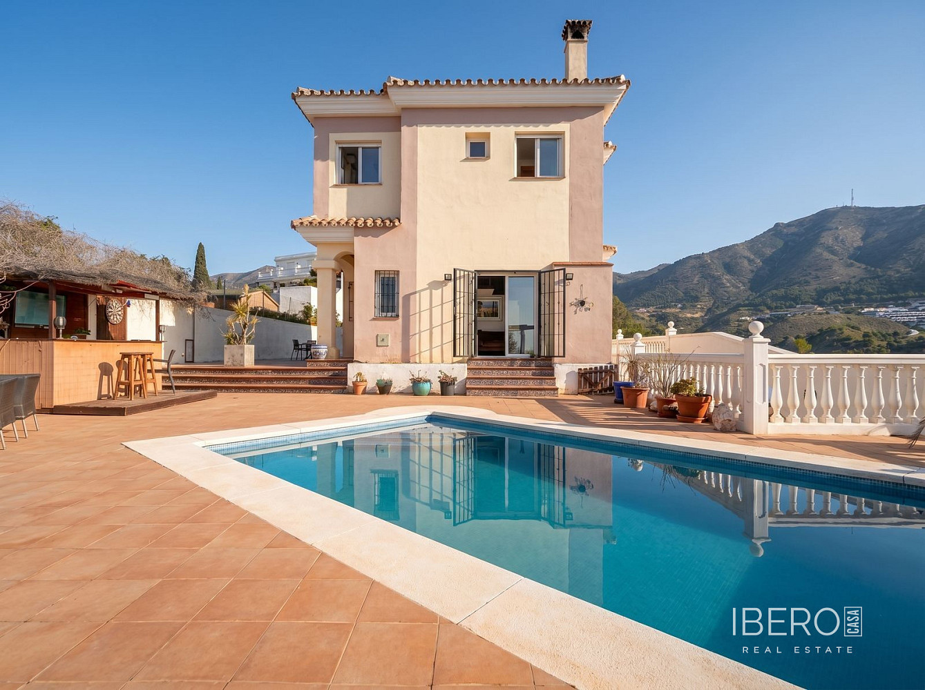 Prodej domu 228 m² s pozemkem 470 m²