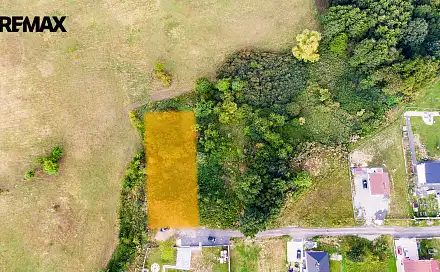 Prodej louky 1 212 m², Česká Lípa