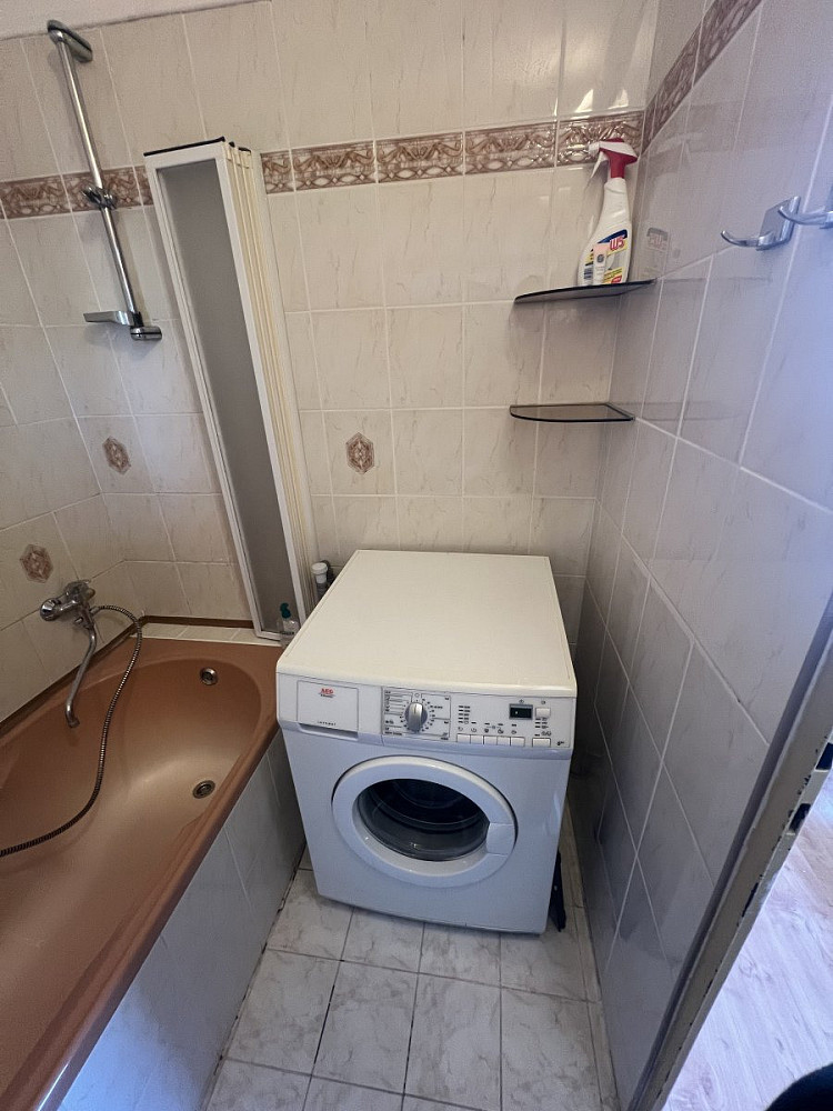 Pronájem bytu 3+1 76 m² - Widok 6