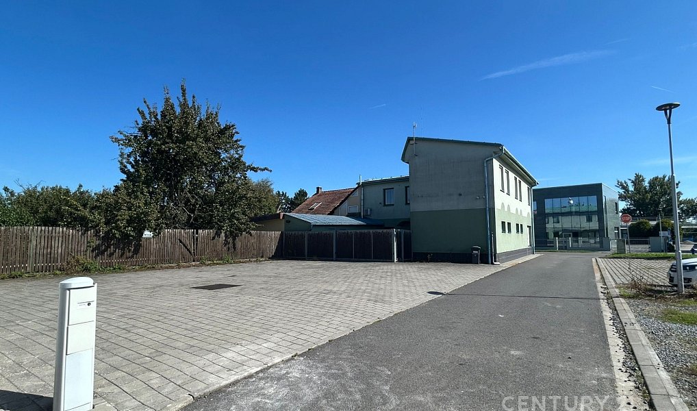 Prodej komerčního objektu (jiného typu) 251 m², Kroměříž – náhled fotky 3