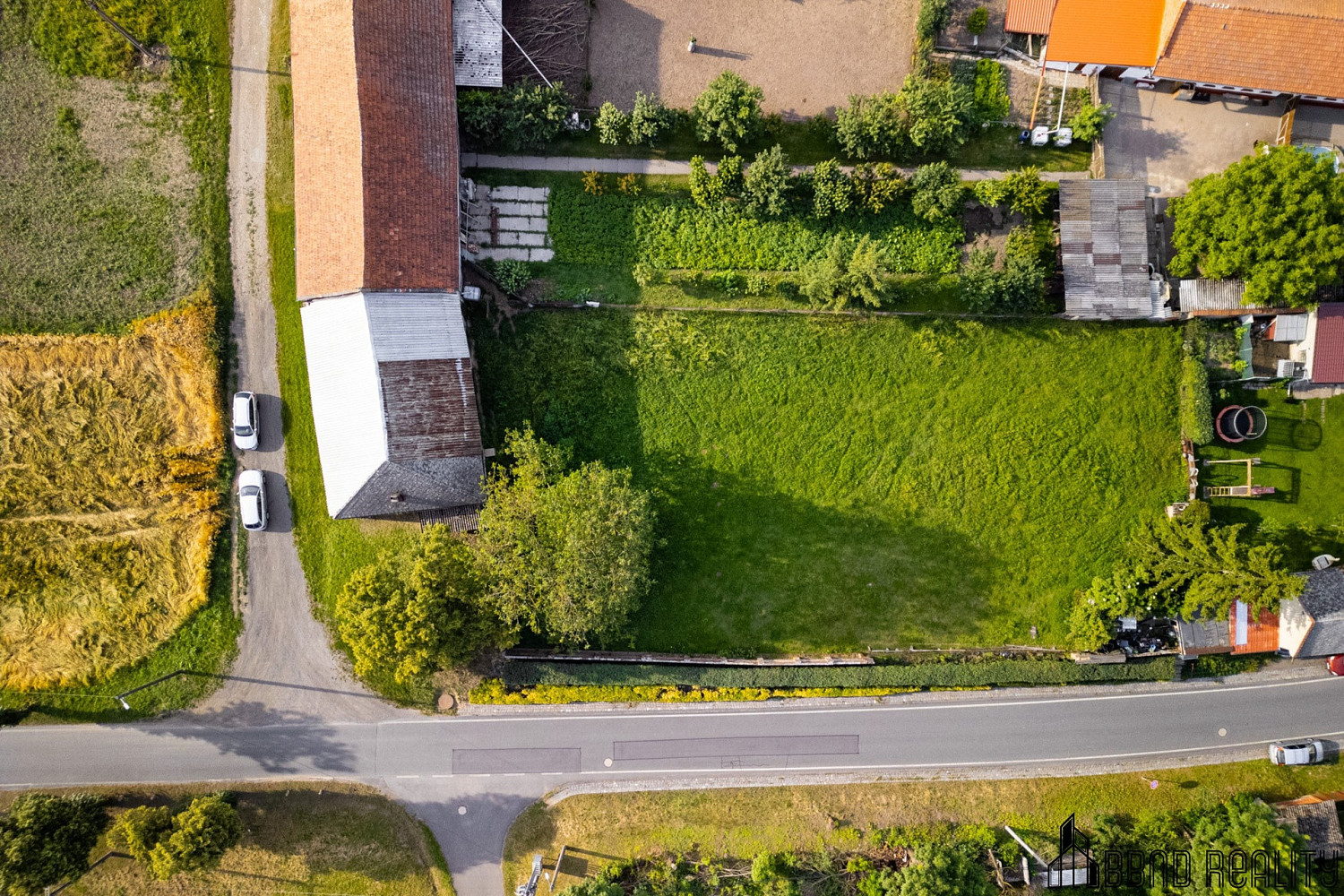 Prodej stavebního pozemku 1 853 m²