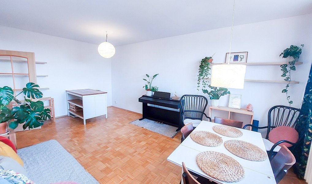 Pronájem bytu 3+1 70 m², náměstí Republiky, Uherské Hradiště