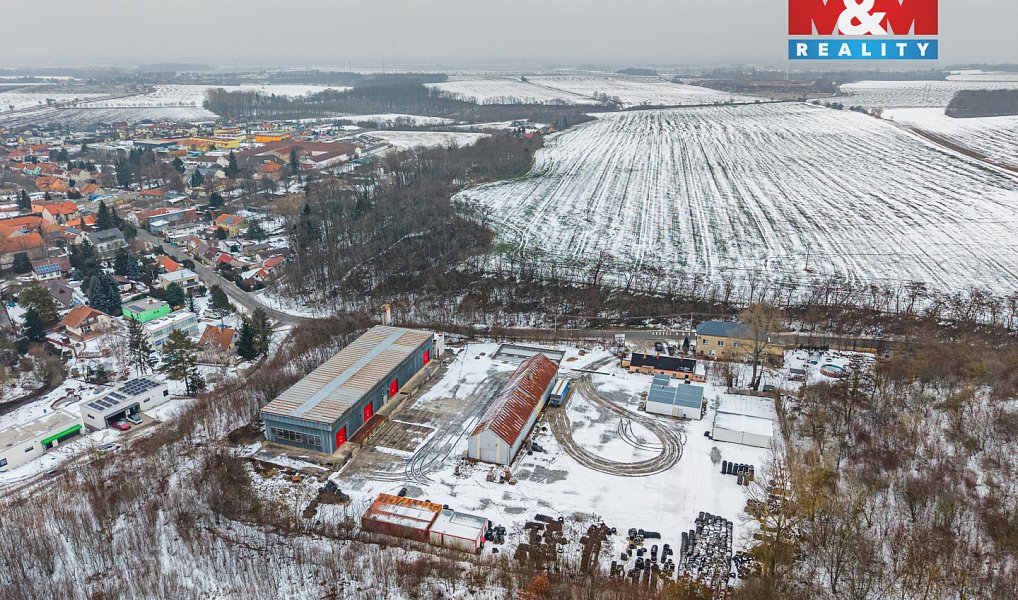 Pronájem skladovacích prostor 1 100 m², Veleň – náhled fotky 11