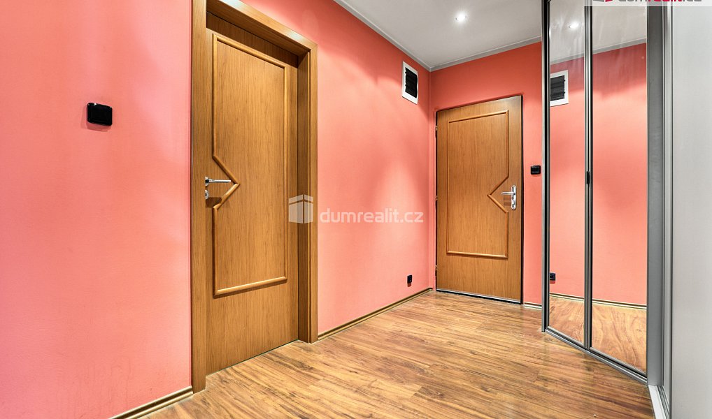 Prodej bytu 3+kk 67 m², Nová Role – náhled fotky 13